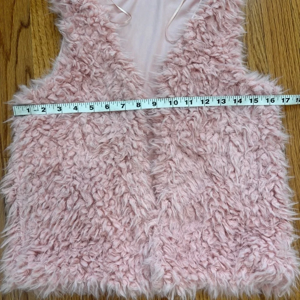 Belle Du Jour Girls Pink Bonnie Faux Fur Vest & White long sleeve Tee 2 Pcs set